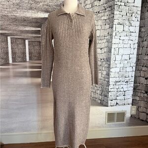 Gilli Taupe Ribbed Long Sleeve Dress